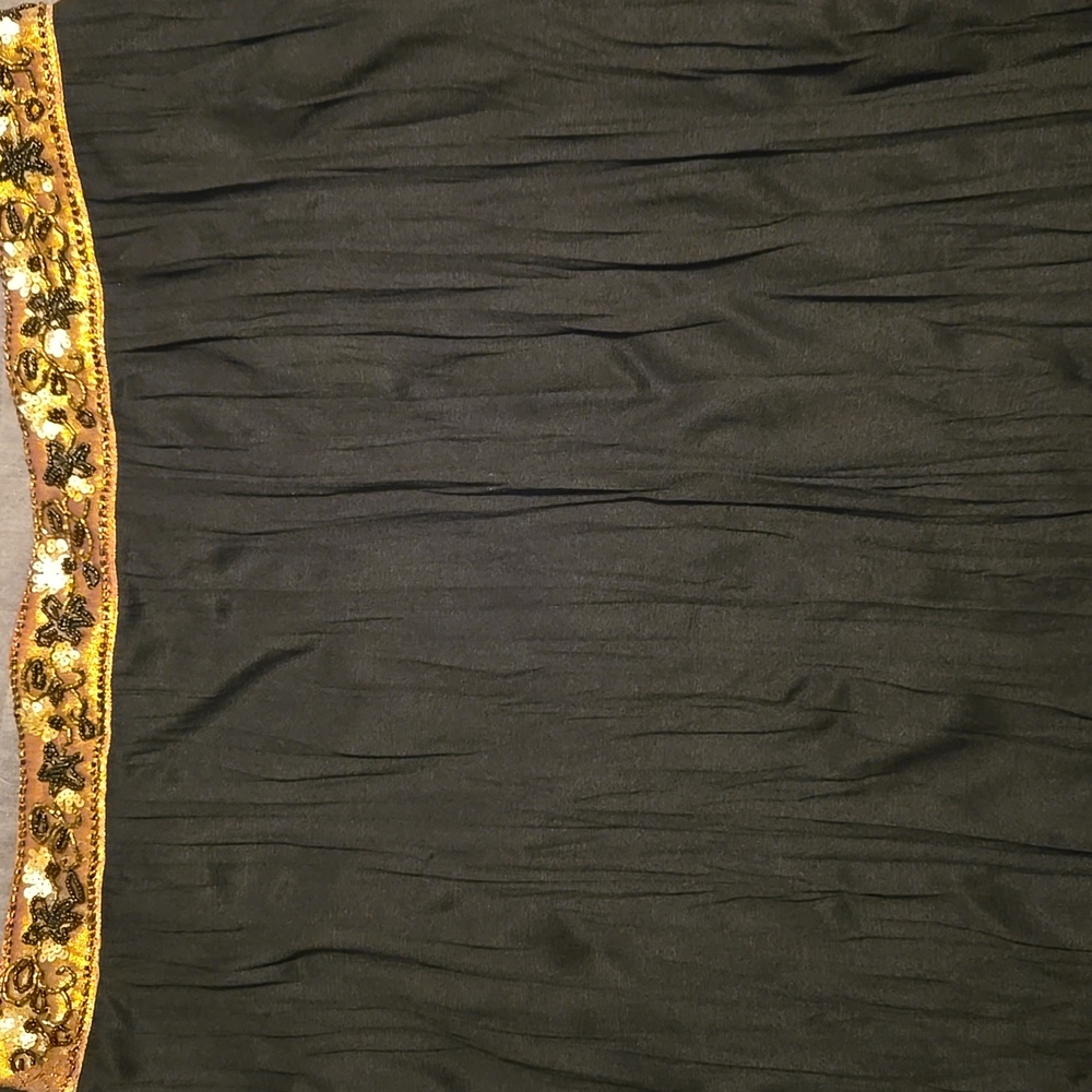 Worthington Black Pleated Midi Skirt  Sz. 1X Stunning Waistband